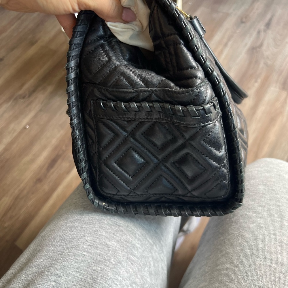 Tory Burch Black Quilted Bag - Picture 3 of 13